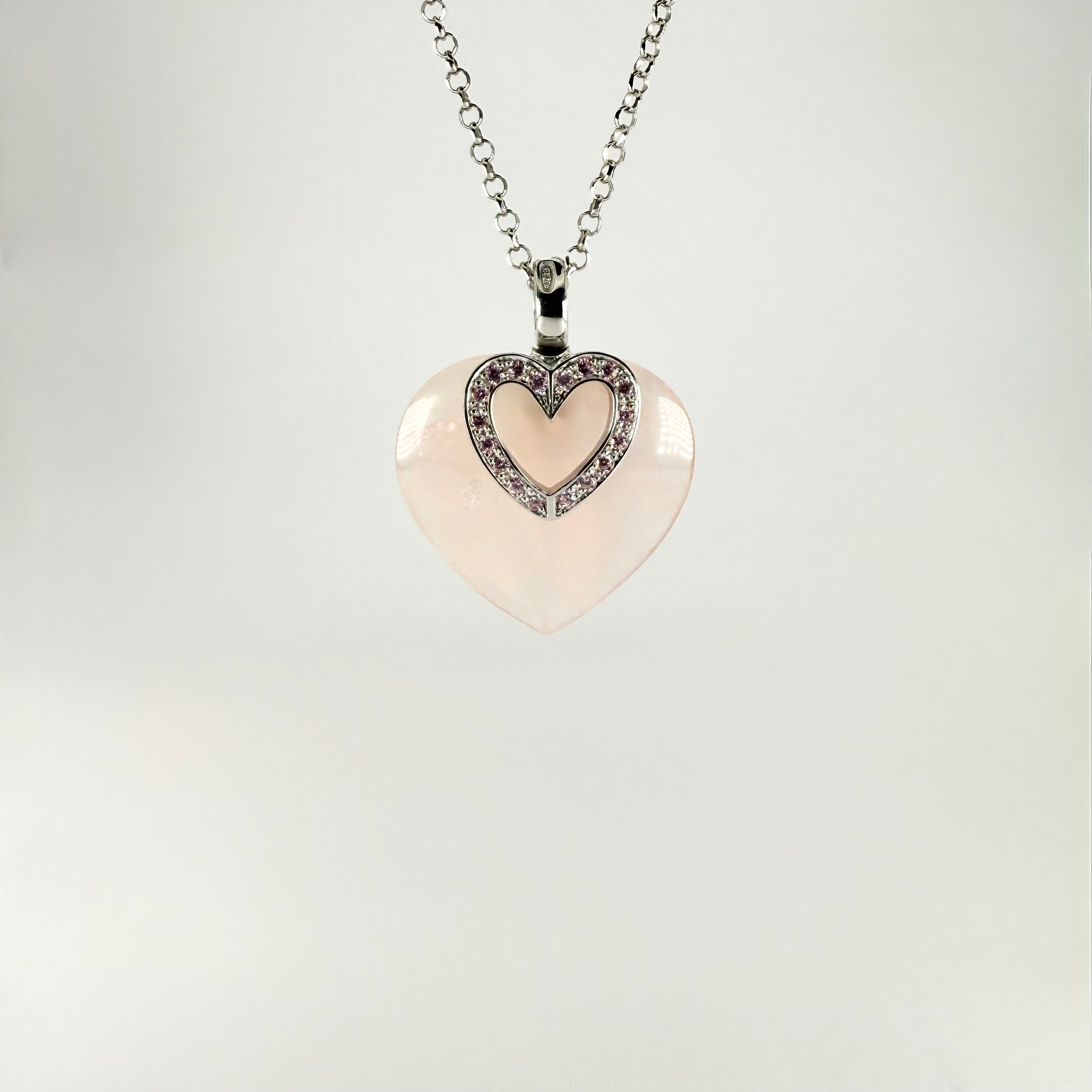 Pendant Heartbeat